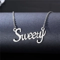 Collier en acier inoxydable argenté avec pendentif Sweety et chaîne fine en maille O - Style Sweety (XL223)