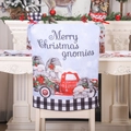 Weihnachts-Stuhlbezug mit rotem Oldtimer-LKW und Wichtel-Motiv auf blauem Hintergrund - Roter LKW Mit Zwerg Stil