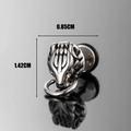Gothische wolfskop oorknopje in antiek zilveren afwerking met metalen ring - Beestenkop met Ring Stijl (S366)