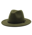 Dettaglio del cappello fedora in lana verde oliva con fascia nera e fibbia in metallo - Regolabile / Verde Militare