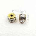 Perles de moulin à prières tibétain bicolores 12mm avec mantra pour bijoux DIY - Perle Mantra Moulin à Prières Plate Ronde (N° 7) / Diamètre 12mm/Épaisseur 9mm/Trou 3mm / Bicolore Or et Argent