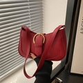 Sac sous le bras en cuir rouge à motif lychee avec boucle métallique dorée élégante - Rouge