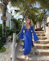 Elegante Klein blauwe maxi-strandjurk met lange mouwen, V-hals en stijlvol ringdetail - L / Blauw