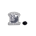 Cartoon Skelett-Katze Emaille-Pin mit 'Beware Allergic to People' Schriftzug Design - Vorsicht Allergisch Skelett Katze (CZ0798-3)