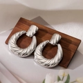 Pendientes de aro vintage bañados en plata con diseño de cuerda trenzada en madera - 3.2x2.5cm/12g / Plata Forma C Retorcida