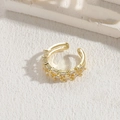 Ear cuff dorato a doppio strato con zirconi quadrati incastonati per donna elegante - Anello In Zircone A Doppia Fila