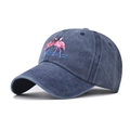 Gorra de béisbol en denim azul oscuro lavado con bordado de flamenco rosa y estilo retro - Ajustable / Azul marino