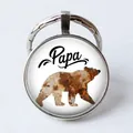 Retro Papa Bär Glas-Edelstein Schlüsselanhänger mit Wellenring aus Zinklegierung - Bären-Silhouette/Papa