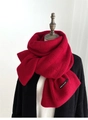 Écharpe en tricot rouge pelucheux avec texture damier épaisse et étiquette tissée - Rouge