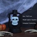 Lanterna a teschio di Halloween in cornice nera, luce notturna decorativa, 7x6,8x11cm - Lampada a cherosene teschio portatile
