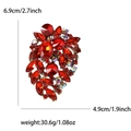 Eleganter Gold-Alloy-Brosche mit roten Kristallen und Strasssteinen, 6,9 cm x 4,9 cm groß - Rot