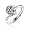 Detailansicht des runden Moissanit-Steins auf einem verstellbaren Ring aus reinem Silber - Einstellbar Offen / Silber Rund Stil (R9014-6.5mm/1 Karat)