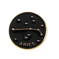 Insigne rond Bélier en émail doré avec constellation sur fond noir élégant - Bélier (XZ6176)