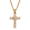 Collana a croce in acciaio placcato oro con cluster di cristalli dal taglio a cuore - Stile Croce in Zircone Bianco a Forma di Cuore / Oro
