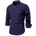 Dettaglio della camicia blu navy con collo alla coreana in cotone e cuciture precise - XS / Blu Notte (SH291)