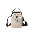 Minimalistische beige Beuteltasche mit schwarzem Schultergurt für den Freizeitgebrauch - Weiß