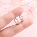 S925 sterling zilveren oorringen met zirkonia, fijne sieraden getoond op de vinger - HL-17 Met Diamant Ingelegde Ring
