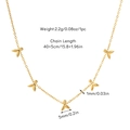 Gold leaf pendant necklace in titanium steel with 40cm chain and adjustable length - Fish Tail / Gold