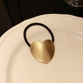 Elastico per capelli nero con un ornamento minimalista a forma di cuore in metallo spazzolato - Piastra a Cuore Oro