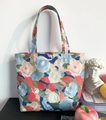 Borsa termica artistica stile pittura a olio con motivi floreali su tela bianca - Borsa a Mano Floreale Rossa e Blu (Con Cerniera)