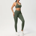Set da yoga verde oliva in due pezzi con reggiseno sportivo allacciato al collo e leggings - XS / Verde oliva