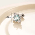 Orecchini a perno in acciaio al titanio con zircone blu e pietre bianche, misura 0,84 cm - Blu Mare Chiaro (1 Pezzo)