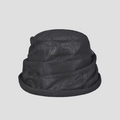 Dettaglio cappello a secchiello in pizzo nero leggero con trama a pieghe e tesa chic - M (56-58cm) / Nero