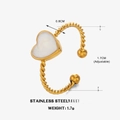 Minimalistischer goldener Edelstahlring mit weißem Emailleherz und gedrehter Schiene - Einstellbar Offen / Weiß