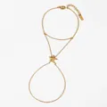 Eleganter goldener Seestern Handkettchen-Armreif mit Fingerring aus poliertem Edelstahl - Seestern Handkette (KB049) / Gold