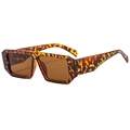 Retro oversized tortoiseshell aviator sunglasses with thick frame and dark brown lenses - One Size / Demi Tortoiseshell (C2)