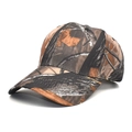 Gros plan détaillé du motif camouflage feuille de jungle et des coutures d'une casquette - Camouflage Imprimé Feuilles (5#)
