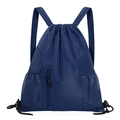 Blauer Kordelzug-Rucksack aus Oxford-Gewebe mit Fronttasche und Netztaschen an den Seiten. - Blau