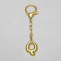 Polished 18k gold plated letter Q keychain pendant with bubble font and lobster clasp - Letter Q
