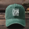 Dettaglio cappellino in cotone lavato con stampa I FIX STUFF e icona chiave inglese - Taglia unica / Verde Scuro