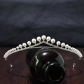 Tiara couronne argentée élégante avec perles blanches graduées et strass scintillants - Style 11# / Argenté