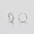 Eleganti orecchini a cerchio in argento S925 con design a maglia H in stile minimal - Argento