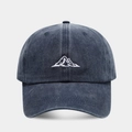 Berretto da baseball in cotone lavato blu navy con ricamo di montagne e visiera curva - Blu navy