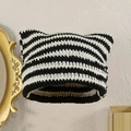 Bonnet crocheté rayé avec oreilles de chat pour hiver, bonnet en tricot chaud mixte - Rayures Noires et Blanches
