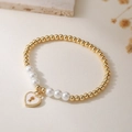 18K gold plated beaded bracelet with white pearls and a heart-shaped keyhole pendant - Heart Lock Pendant (31925)