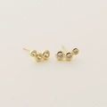 Minimalist s925 silver geometric gold stud earrings with three sparkling crystals - 925 Silver / Gold