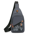 Marsupio in nylon grigio con motivo mimetico e dettagli arancioni su sfondo bianco - Grigio