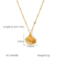 Detail van de 18K gouden schelphanger ketting met afmetingen en gewichtsinformatie - Gouden Schelp Stijl (HC-N40086)