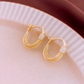 Detail von französischen Vintage Gold-Creolen mit Zirkonia-Besatz auf Keramikschale - Gold (Echtgold Vergoldet)