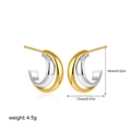 Detail of 18k gold and silver two-tone C-shaped hoop earrings with precise dimensions - Gold and Silver