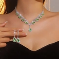 Set gioielli da sposa di lusso con collana argento e orecchini in cristallo verde chiaro - Verde Pallido (DTN14027355AP)