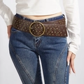 Cintura vintage in pelle PU marrone scuro con borchie dorate e fibbia in metallo donna - caffè
