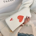 Lange Canvas-Geldbörse mit Herz-Ass-Aufdruck und goldenem Reißverschluss für Damen - Weiß