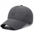 Berretto da baseball uomo grigio scuro in tessuto traspirante con logo in metallo - Regolabile / grigio scuro