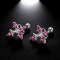 Détail des clous d'oreilles en forme de fleur avec zircons roses et fermoir à vis - Argent et Rose Rouge (9550)