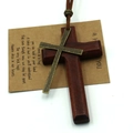 Vintage zwelagige Halskette aus Holz und Bronze-Legierung mit braunem Lederband - Holzgeschichtetes Metallkreuz / Kaffee (Doppelschicht)